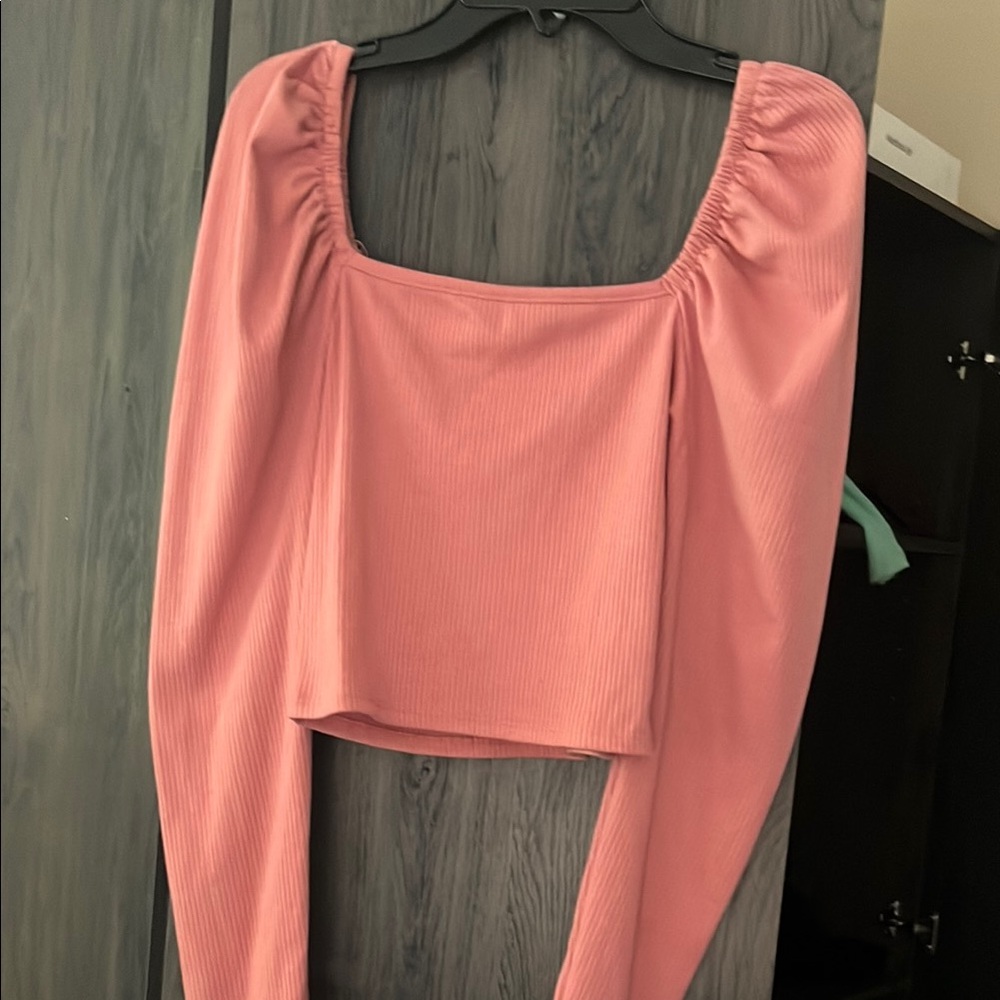 Francesca's Collections Pink Seamless Crop Top